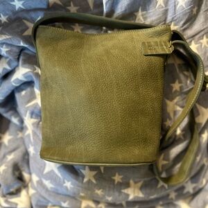 Vintage Coach small bucket zip nubuck green